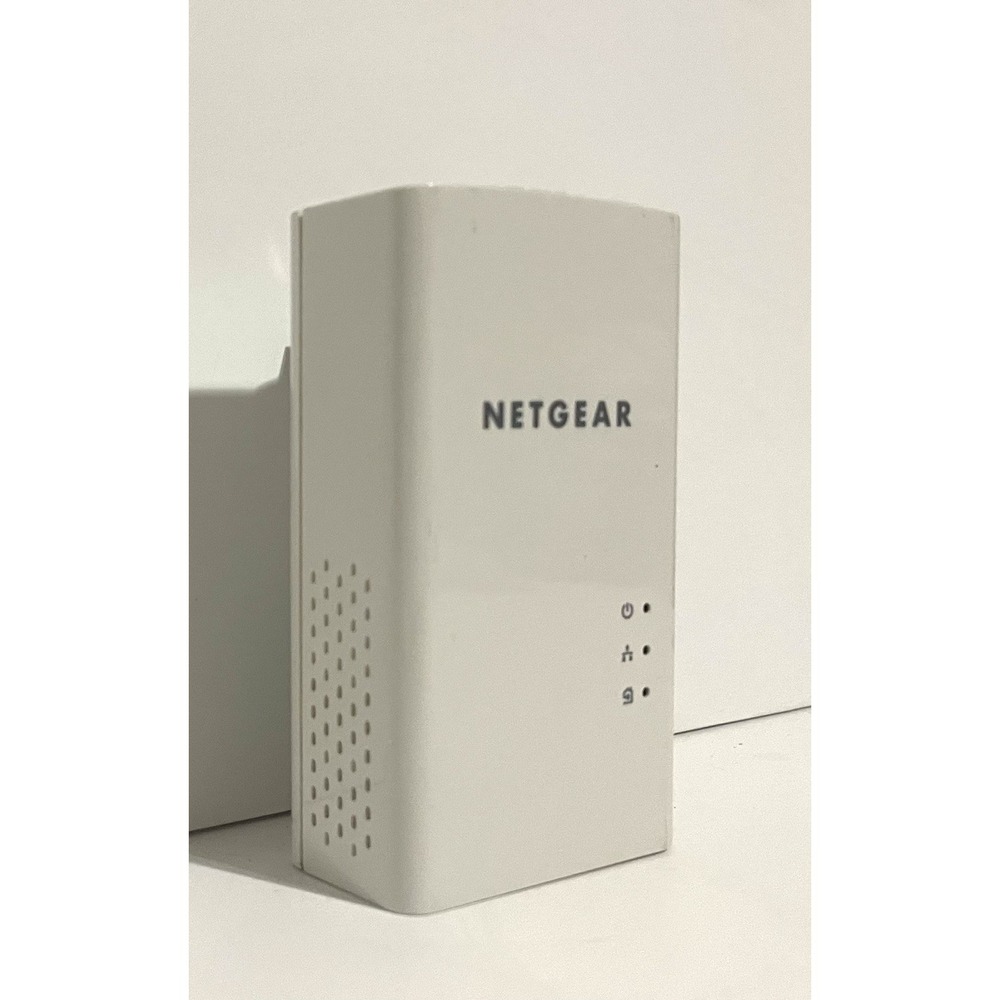 NETGEAR Pl1000 PowerLINE Plug In WiFi Adapter Access Point 1000Mbps 2x Speed - Picture 2 of 5